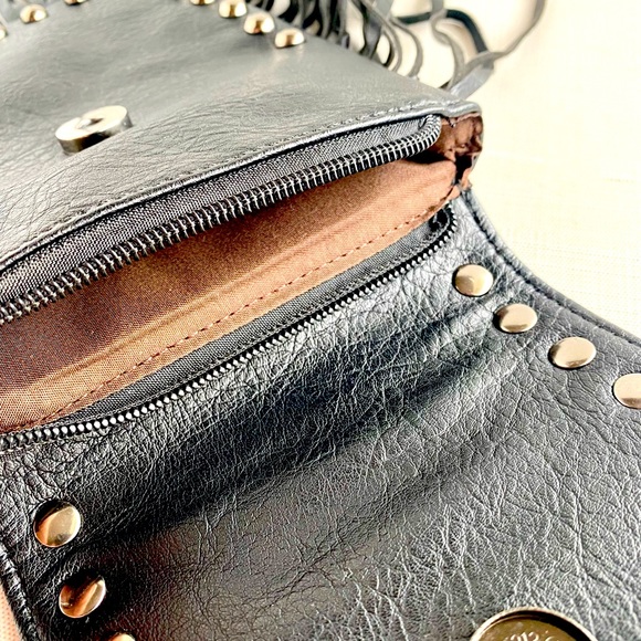 Kala Fringe Crossbody - Picture 7 of 10